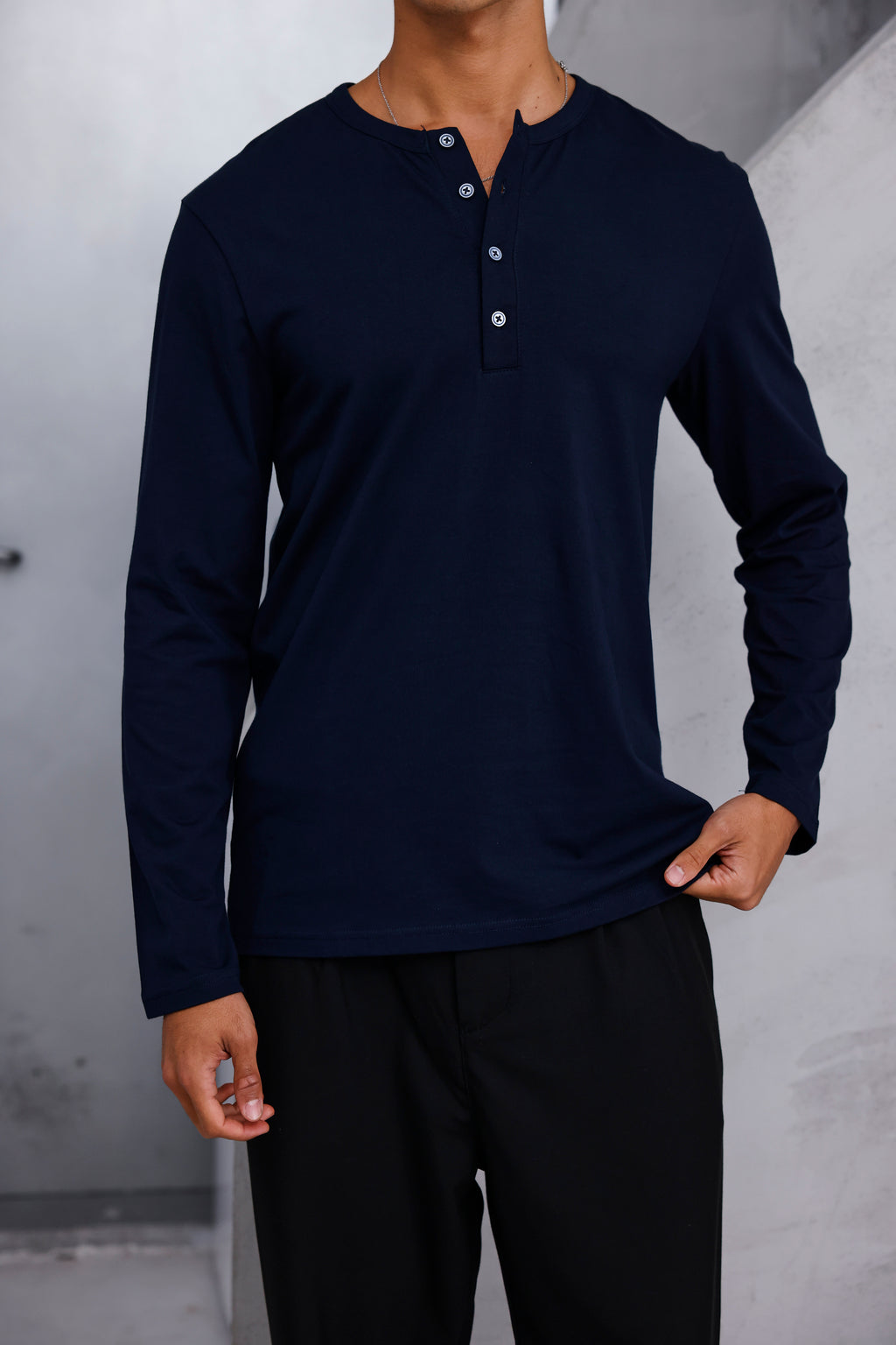 Henley Yaka Uzun Kollu Tshirt Lacivert