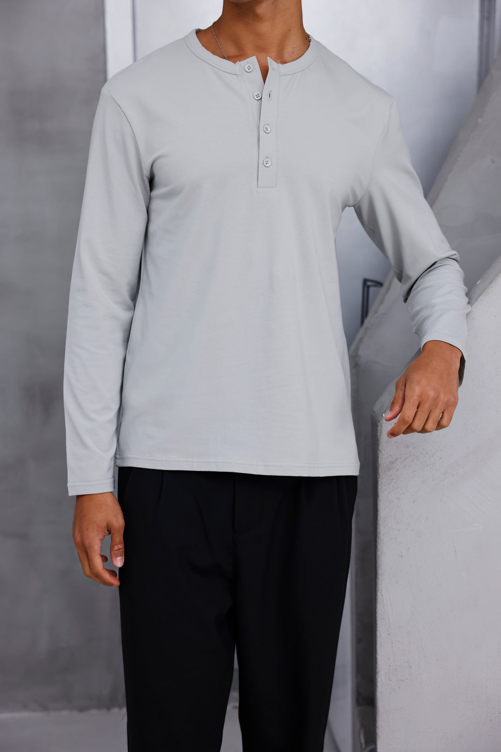 Henley Yaka Uzun Kollu Tshirt Gri