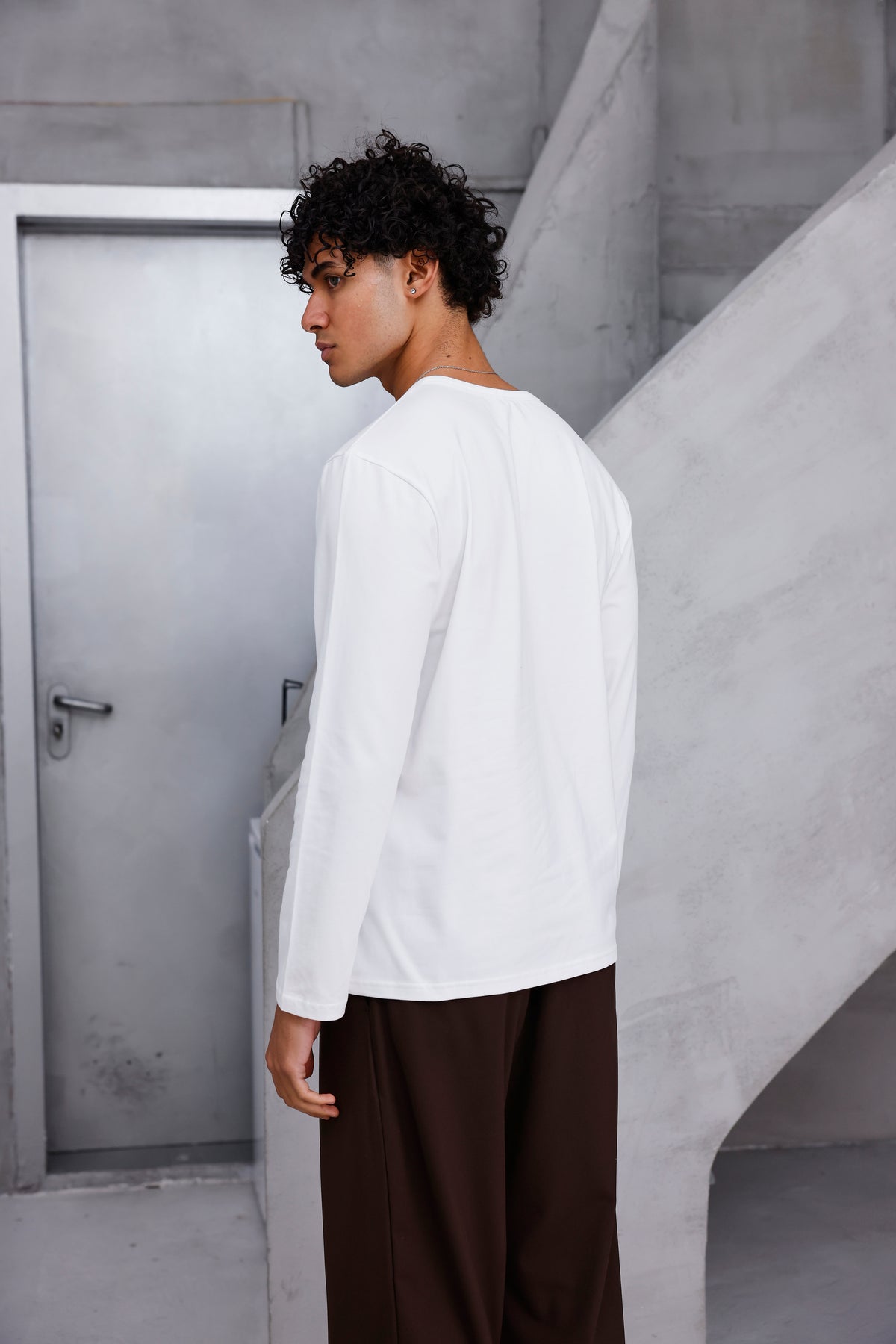 Henley Yaka Uzun Kollu Tshirt Beyaz