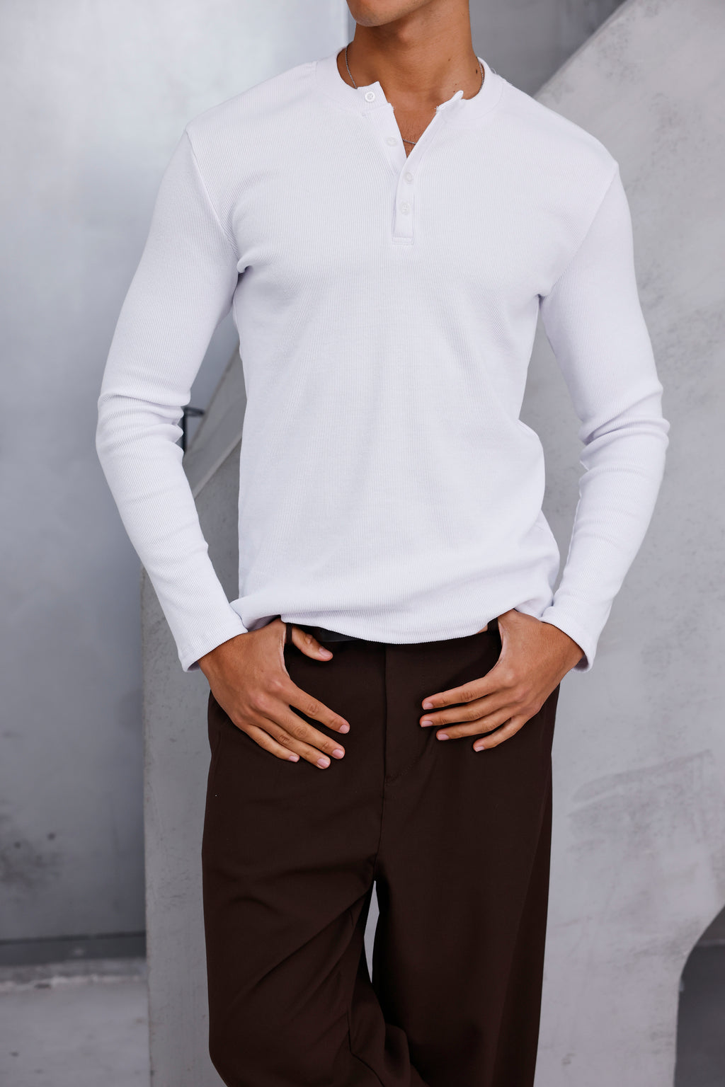 Henley Yaka Fitilli Uzun Kollu Tshirt Beyaz